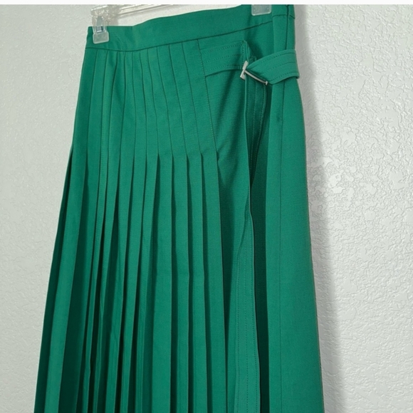Zara belted pleated Skirt - Picture 5 of 8